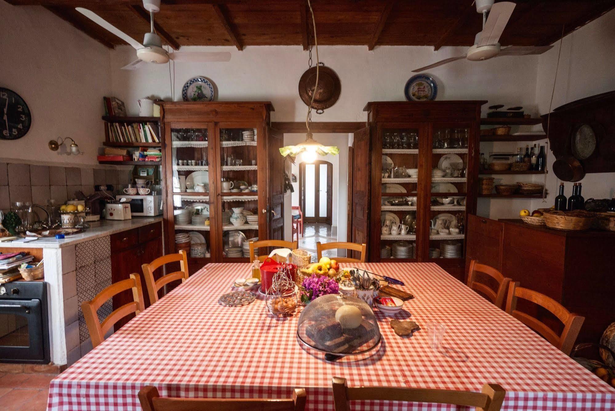 Casa Migliaca Villa Pettineo Luaran gambar